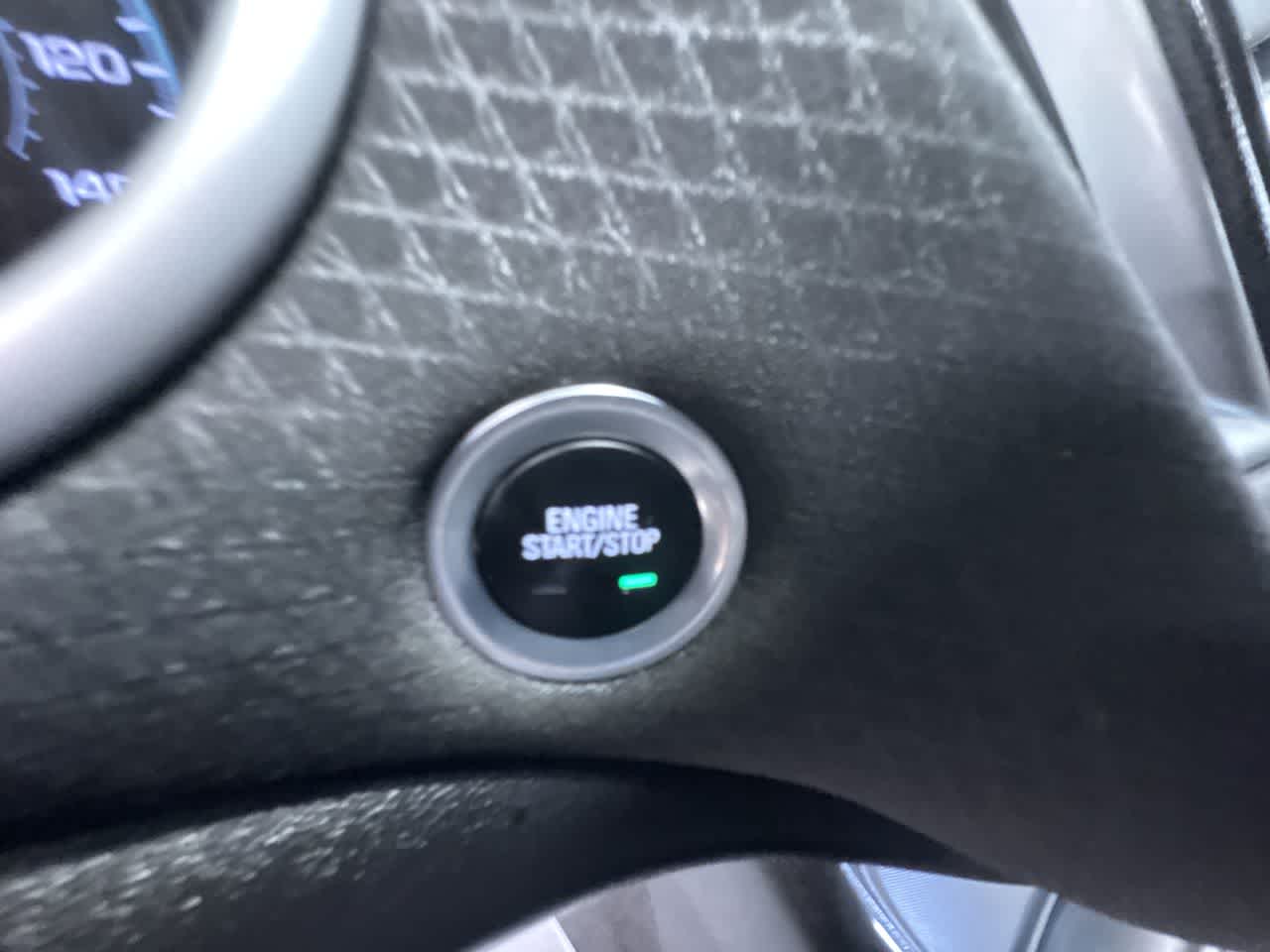 2024 Chevrolet Malibu LT Image 19 of 43