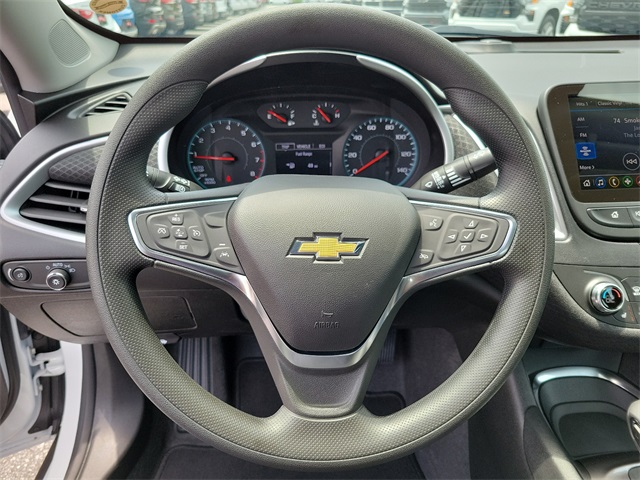 2024 Chevrolet Malibu LT Image 9 of 11