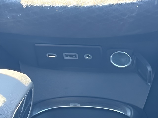 2024 Chevrolet Malibu LT Image 25 of 33