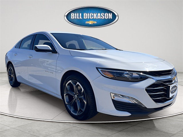 2024 Chevrolet Malibu LT Image 3 of 33