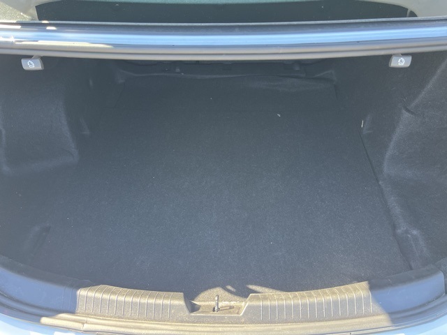 2024 Chevrolet Malibu LT Image 12 of 33