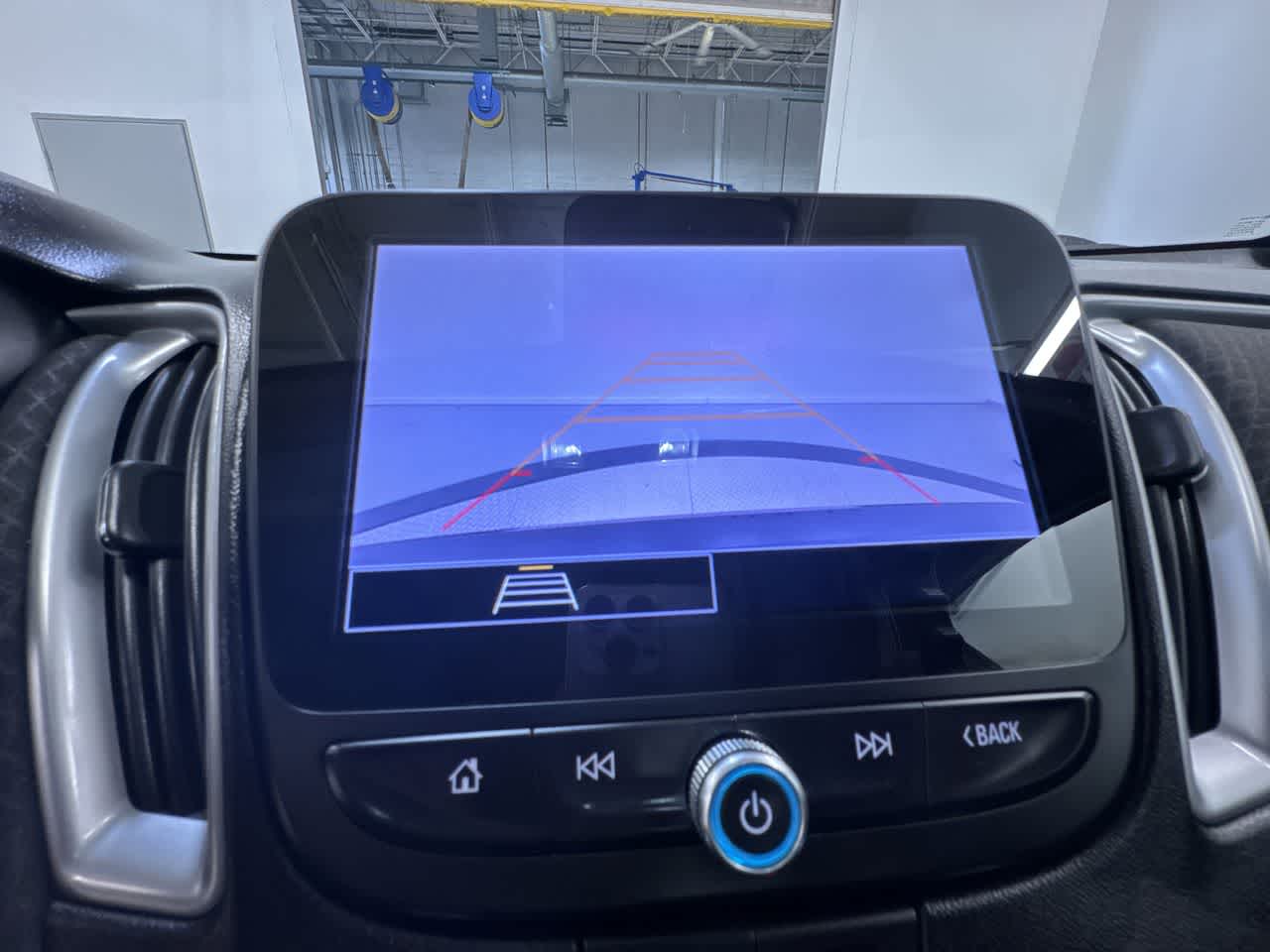 2024 Chevrolet Malibu LT Image 24 of 42