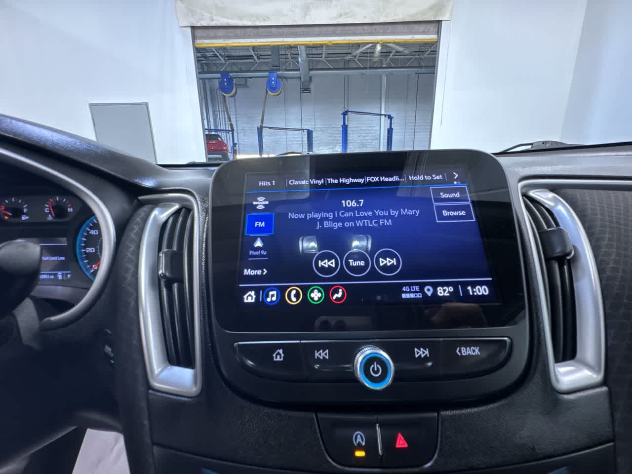 2024 Chevrolet Malibu LT Image 25 of 42