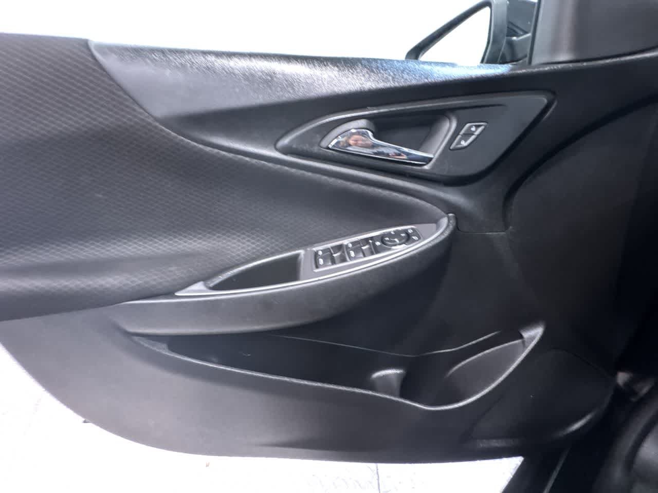 2024 Chevrolet Malibu LT Image 30 of 42