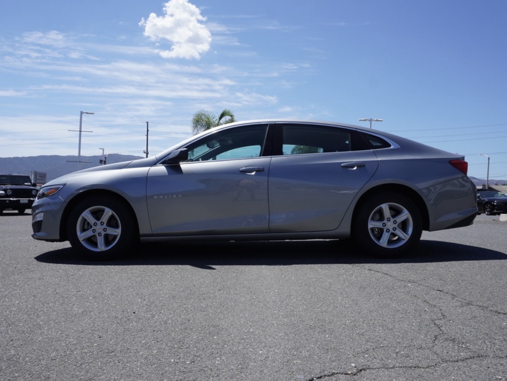 2024 Chevrolet Malibu LT Image 7 of 29