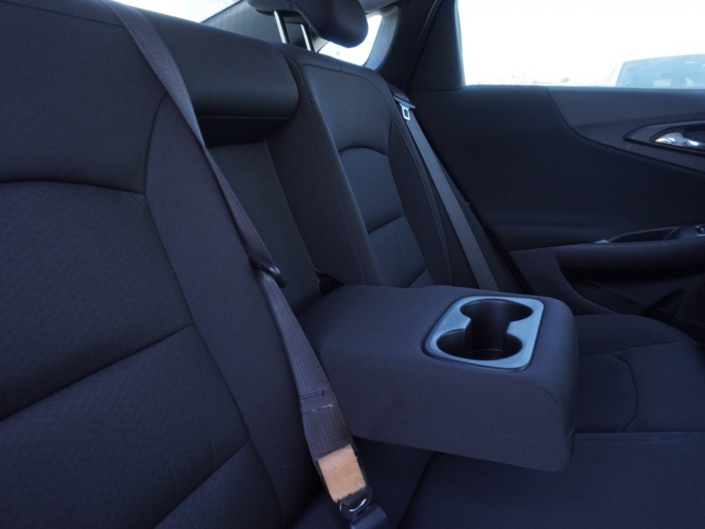 2024 Chevrolet Malibu LT Image 13 of 29