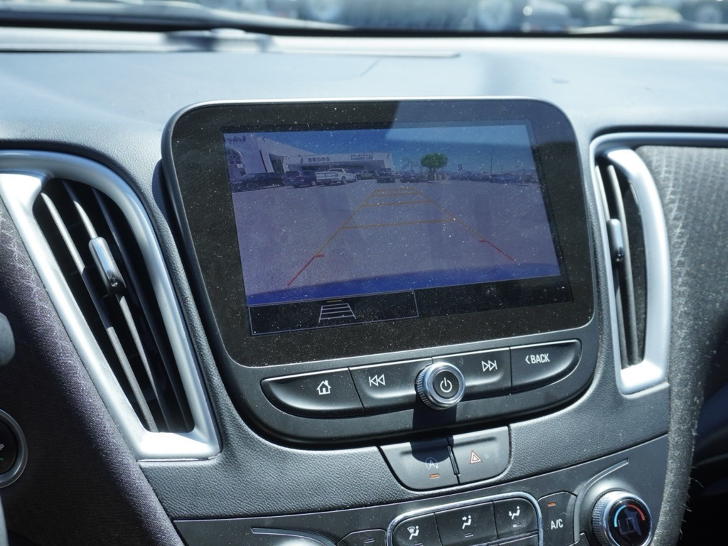 2024 Chevrolet Malibu LT Image 18 of 29