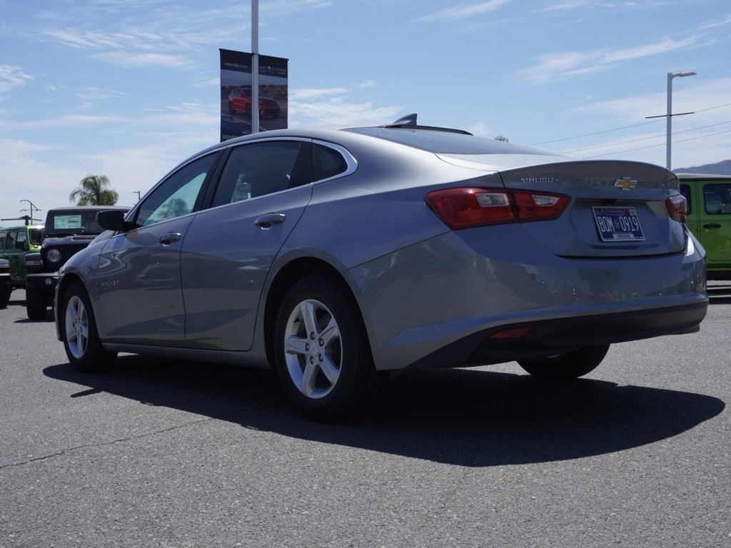 2024 Chevrolet Malibu LT Image 6 of 29