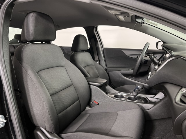 2024 Chevrolet Malibu LT Image 12 of 25