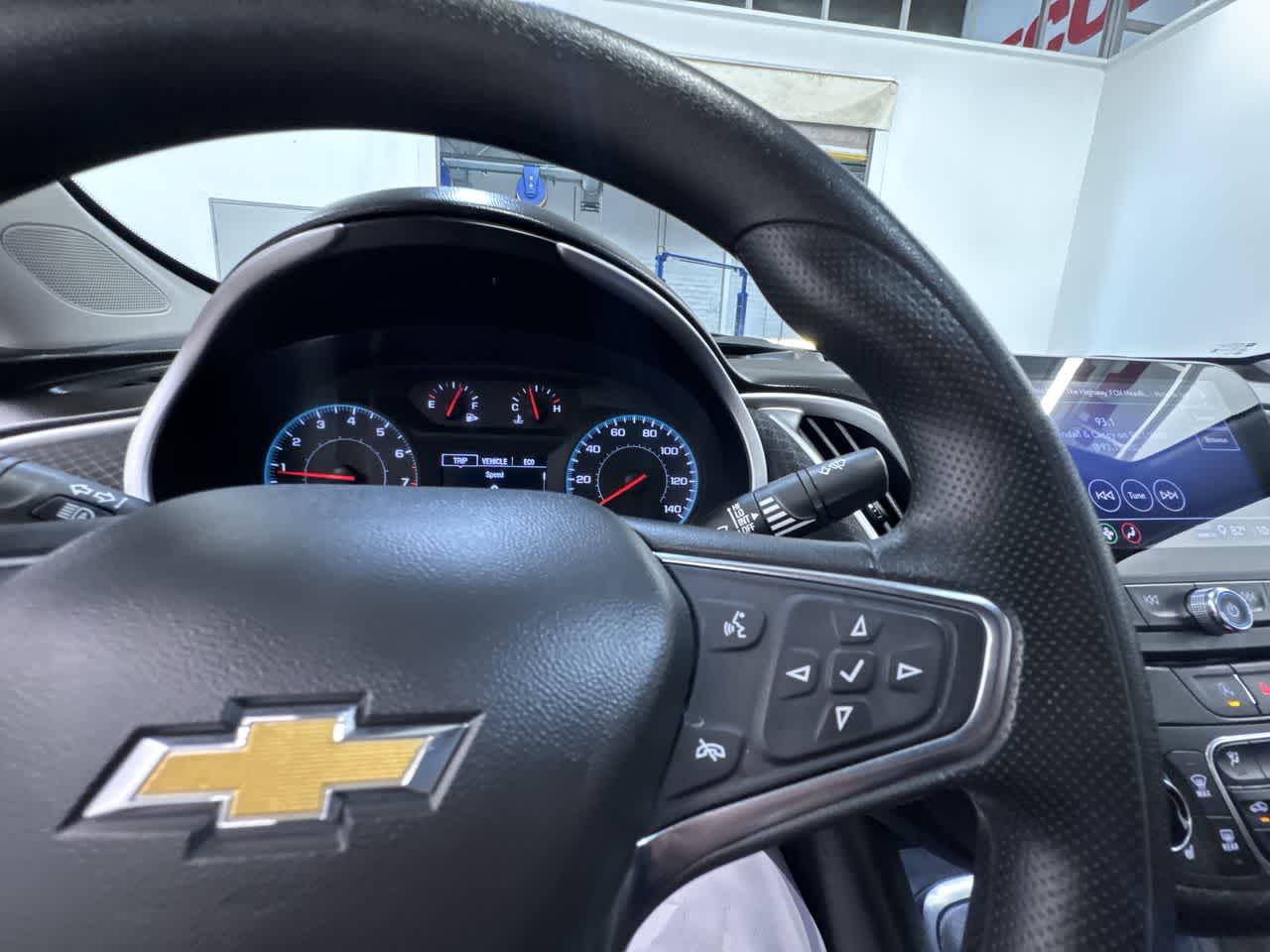 2024 Chevrolet Malibu LT Image 17 of 43