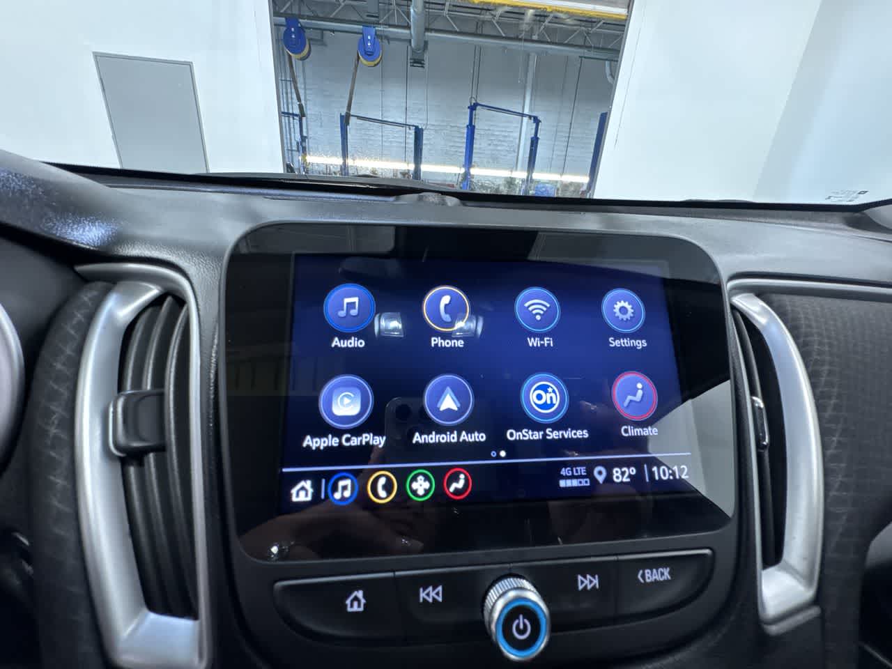 2024 Chevrolet Malibu LT Image 24 of 43