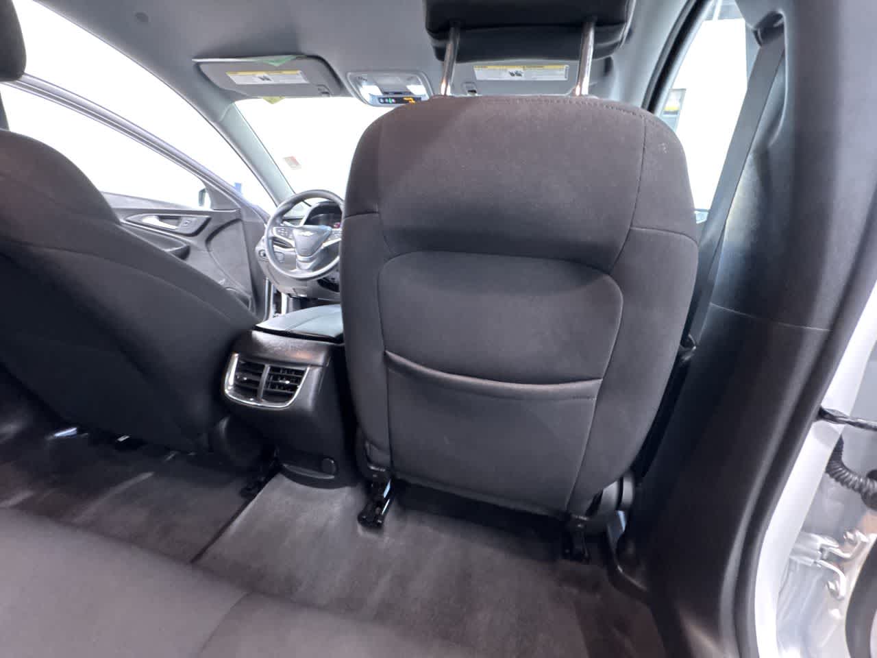 2024 Chevrolet Malibu LT Image 14 of 43