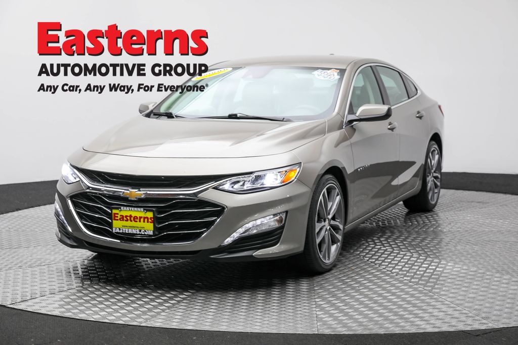 2024 Chevrolet Malibu LT Image 5 of 66