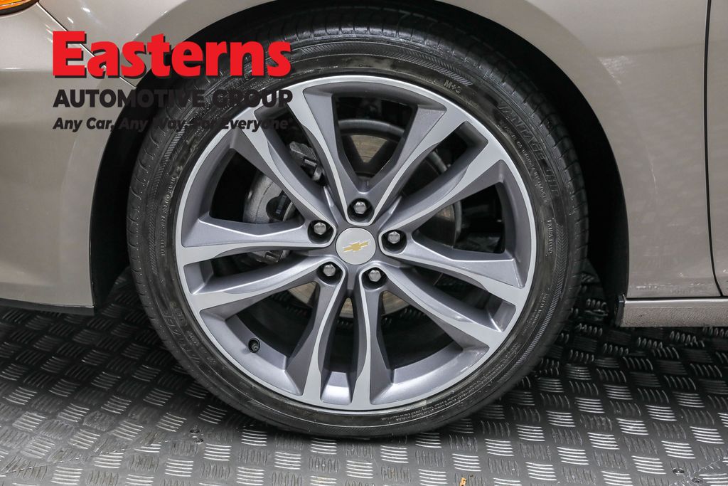 2024 Chevrolet Malibu LT Image 42 of 66