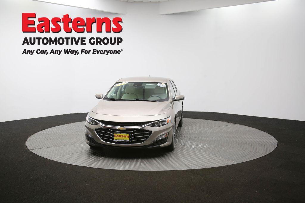 2024 Chevrolet Malibu LT Image 10 of 66