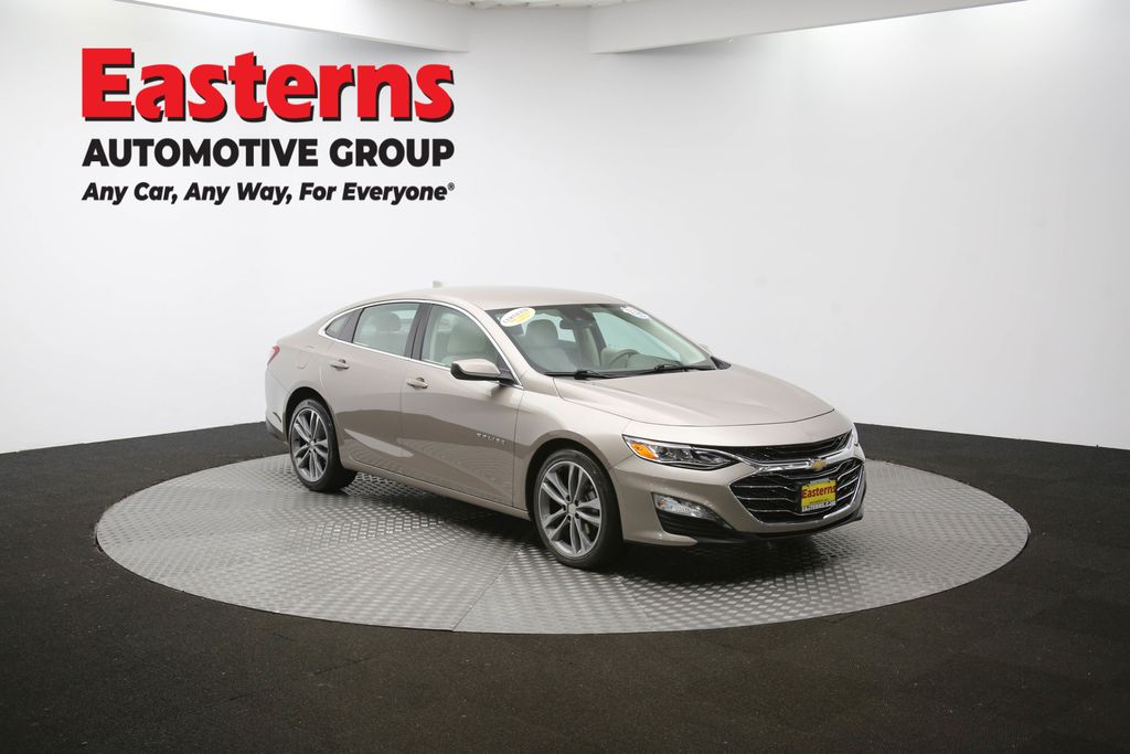 2024 Chevrolet Malibu LT Image 13 of 66