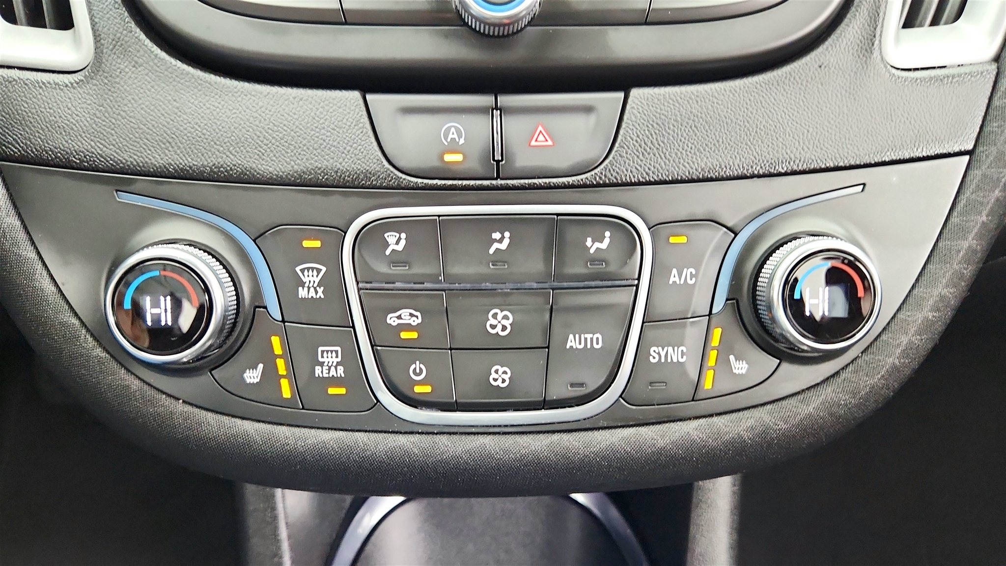 2024 Chevrolet Malibu LT Image 30 of 37