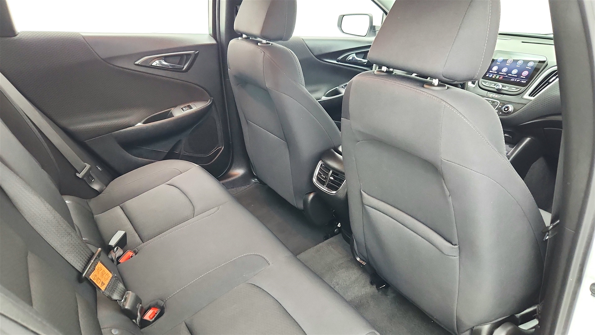 2024 Chevrolet Malibu LT Image 17 of 37