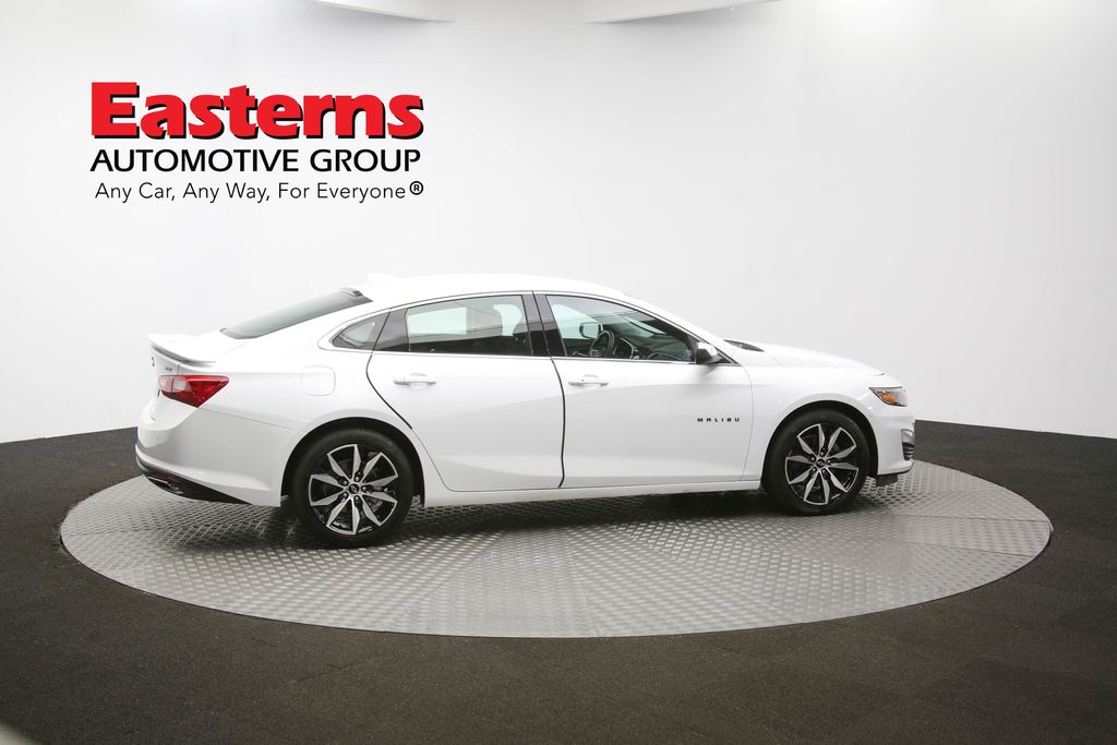 Vehicle image 20 of 61