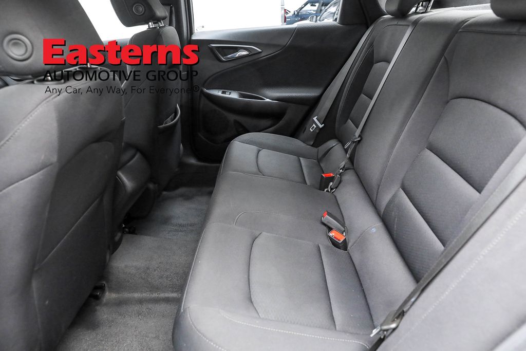 Vehicle image 44 of 61