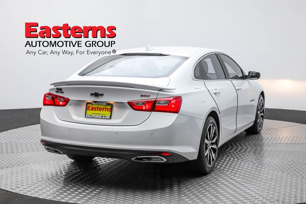 Vehicle image 25 of 61