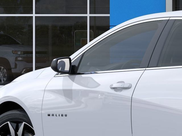 Vehicle image 22 of 32