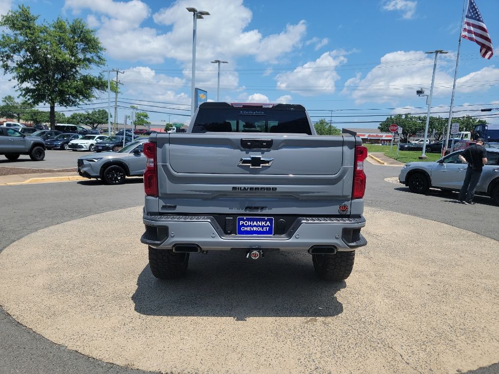 Vehicle image 6 of 31