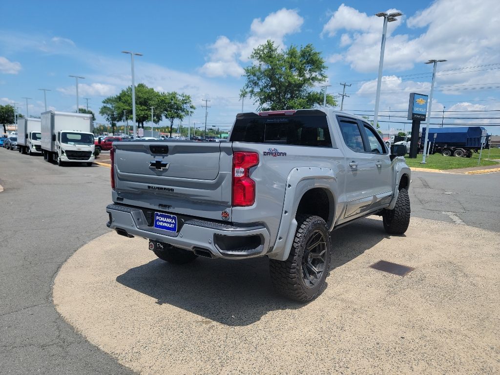 Vehicle image 5 of 31