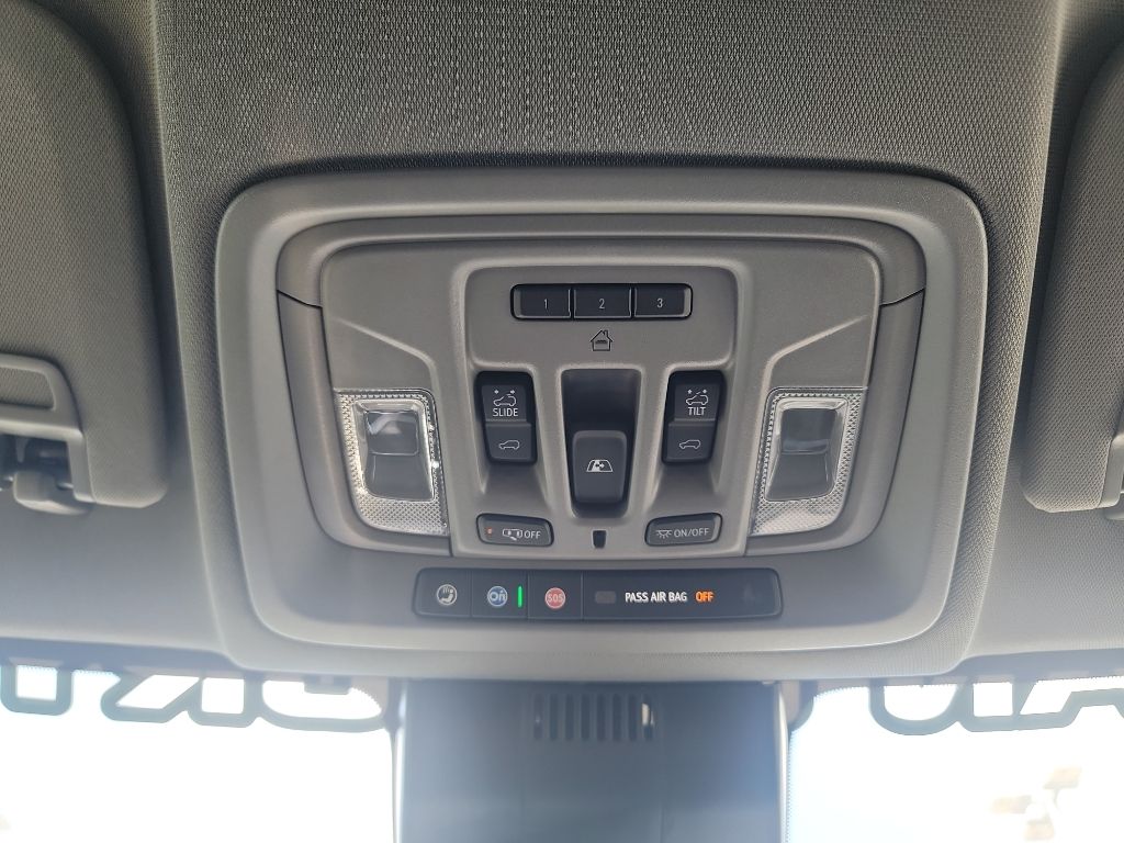 Vehicle image 22 of 31