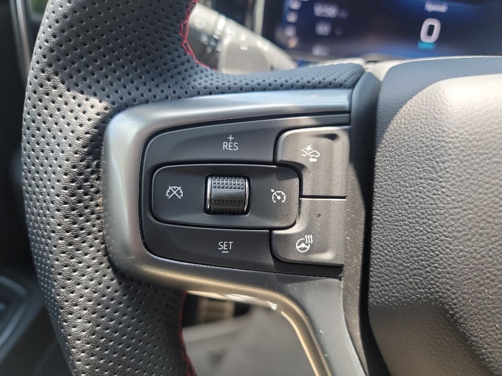 Vehicle image 23 of 31