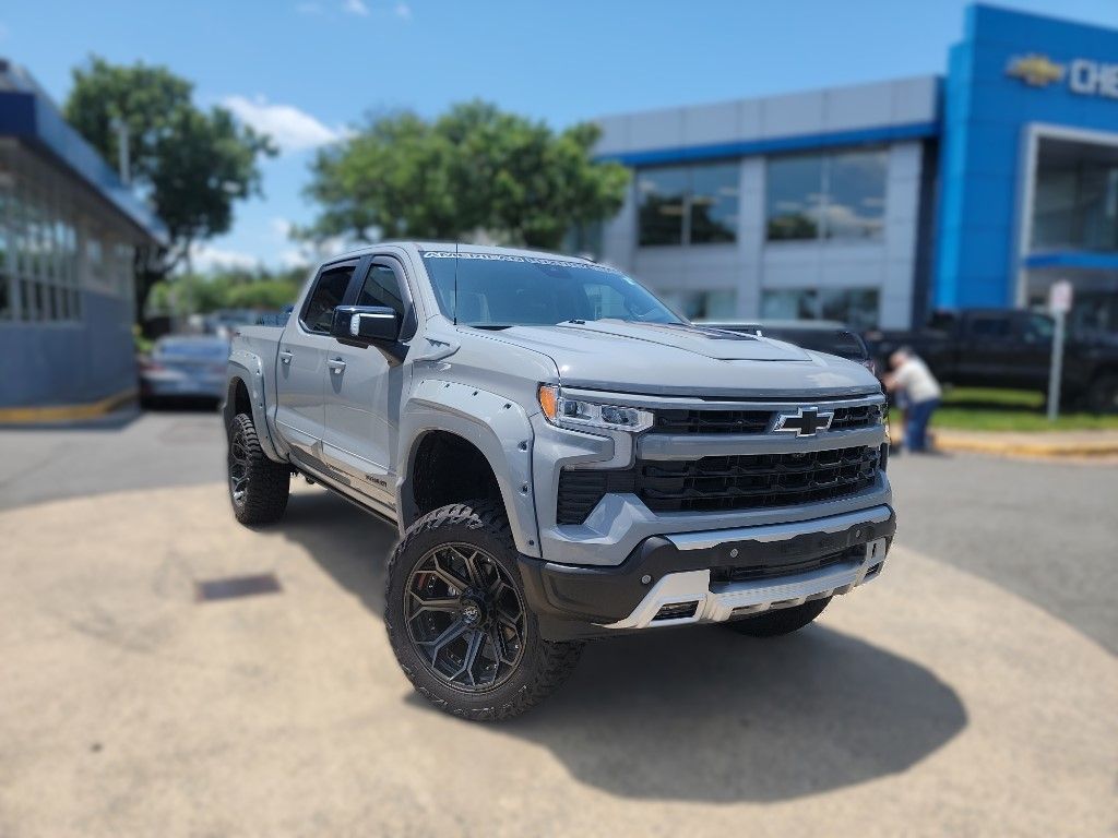 Vehicle image 3 of 31