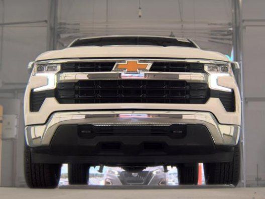 2024 Chevrolet Silverado 1500 LT Image 3 of 9