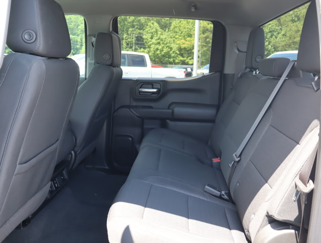 Vehicle image 22 of 26