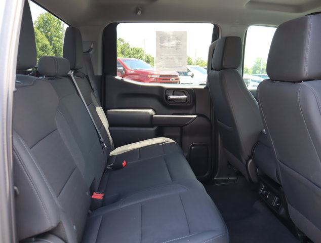 Vehicle image 23 of 26