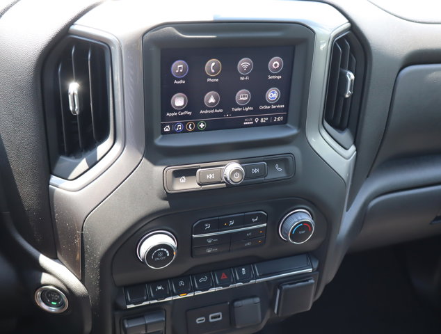 Vehicle image 15 of 26