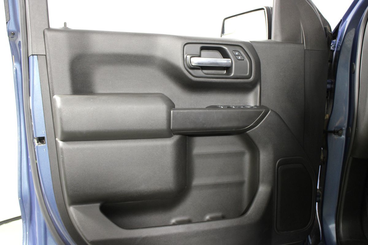 2024 Chevrolet Silverado 1500 Custom Image 17 of 38