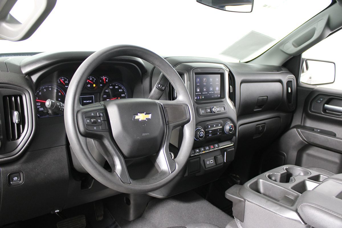 2024 Chevrolet Silverado 1500 Custom Image 18 of 38
