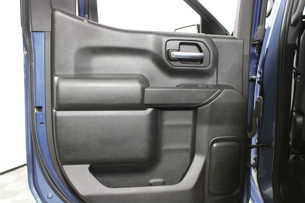 2024 Chevrolet Silverado 1500 Custom Image 35 of 38