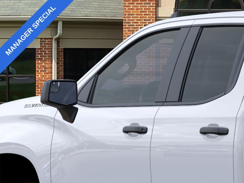 Vehicle image 12 of 24