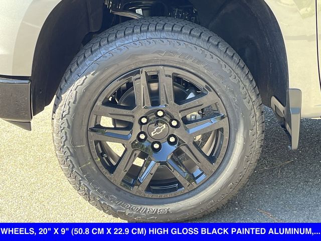 Vehicle image 12 of 39
