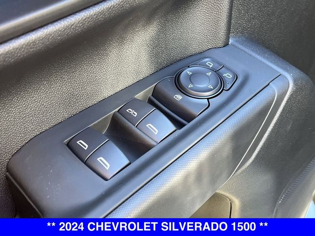 Vehicle image 17 of 39