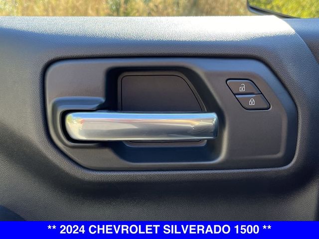 Vehicle image 16 of 39