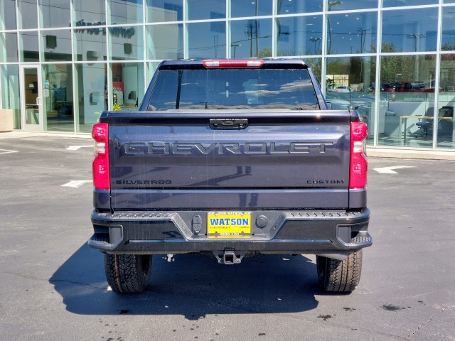 Vehicle image 7 of 24