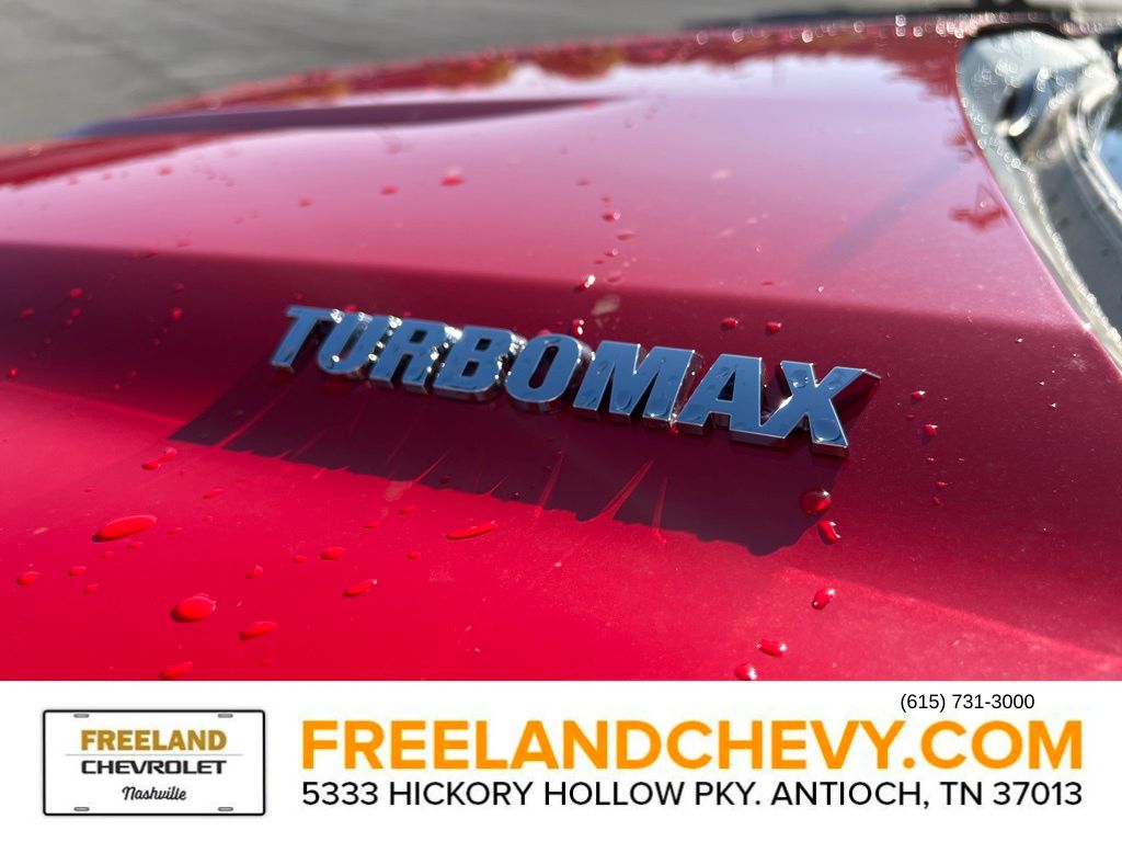 Vehicle image 11 of 23