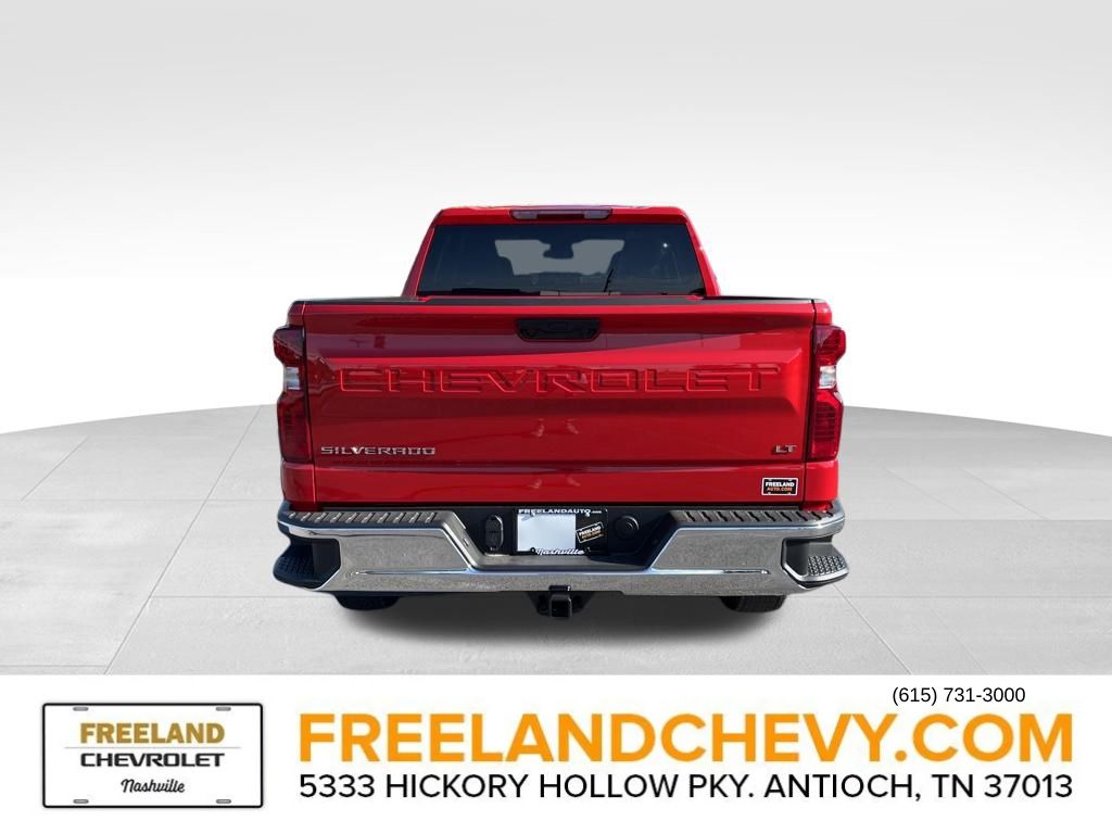 Vehicle image 5 of 23