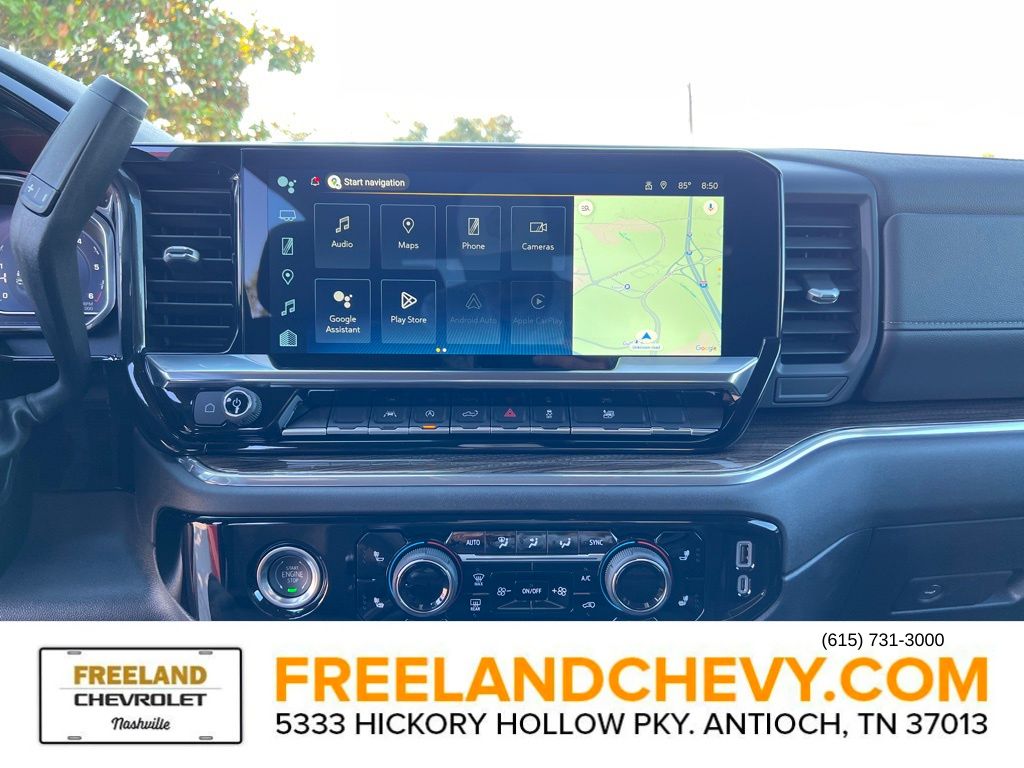Vehicle image 22 of 23