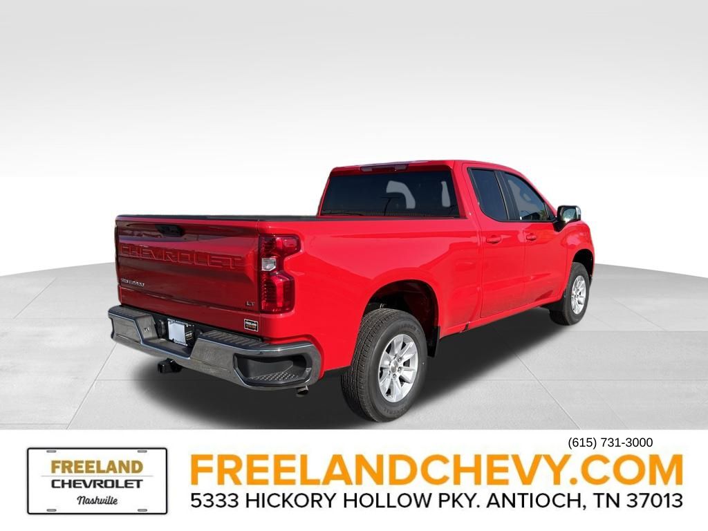 Vehicle image 4 of 23