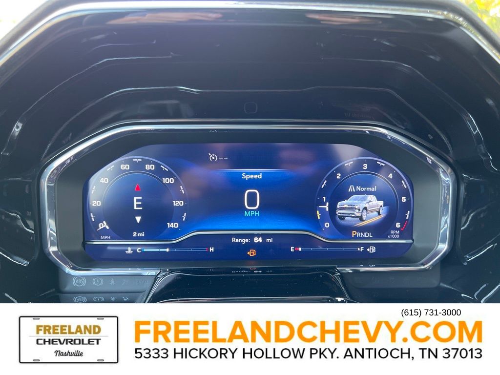 Vehicle image 14 of 24
