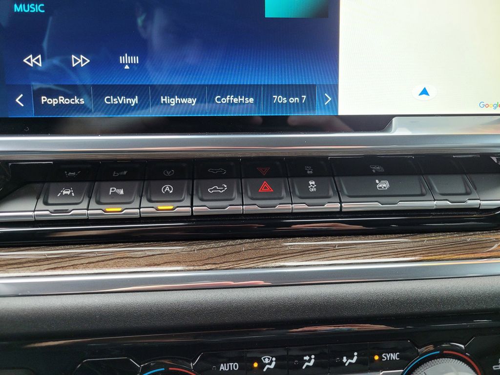 2024 Chevrolet Silverado 1500 LT Image 17 of 27