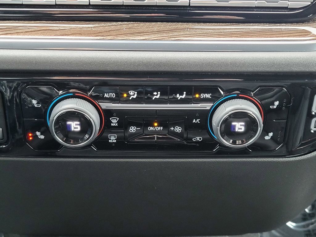 2024 Chevrolet Silverado 1500 LT Image 25 of 27